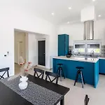 Kuca Villa