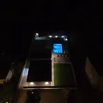 Villa Kuca Grab