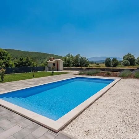 Villa Kuca *