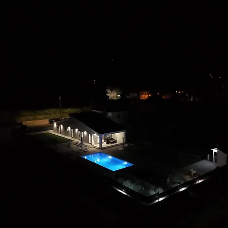 Kuca Villa