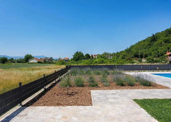 Villa Kuca *